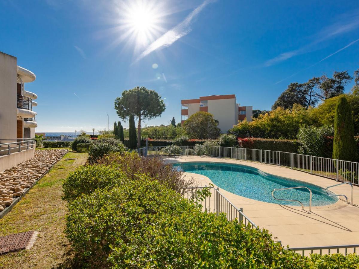 Apartment Les Rivages De L'Esterel By Interhome บูลูรีส์-ซูร์-แมร์ ภายนอก รูปภาพ