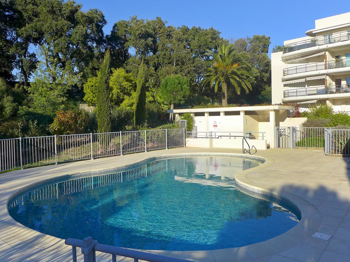 Apartment Les Rivages De L'Esterel By Interhome บูลูรีส์-ซูร์-แมร์ ภายนอก รูปภาพ